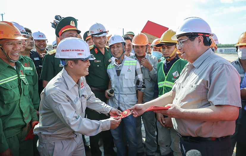 Dự án cao tốc tỉnh giấc nhờ cơ chế đặc thù - Kỳ 4: Khởi động với guồng quay chưa từng có